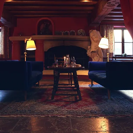 Gruener Baum 4*